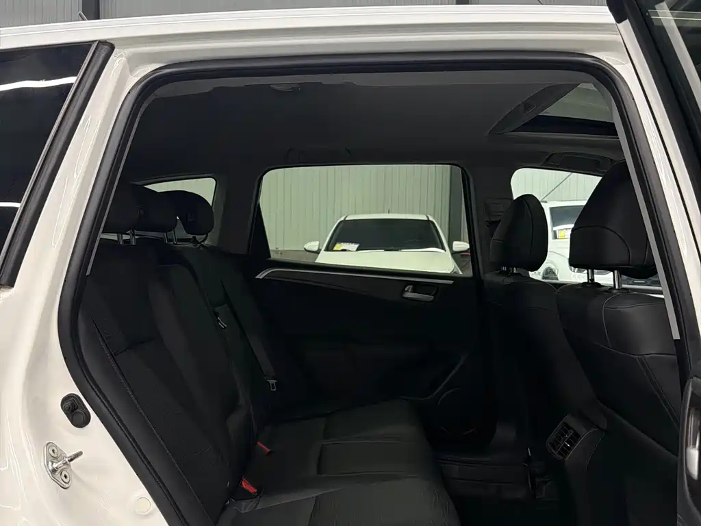 Honda Jade — миниатюра 10