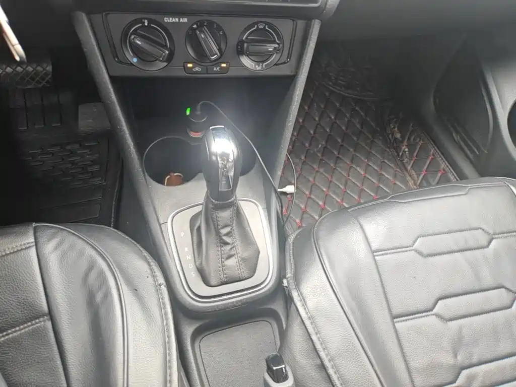 Volkswagen Polo — миниатюра 19