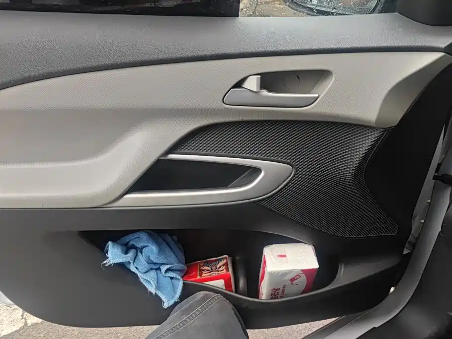 Chevrolet Sail — миниатюра 7