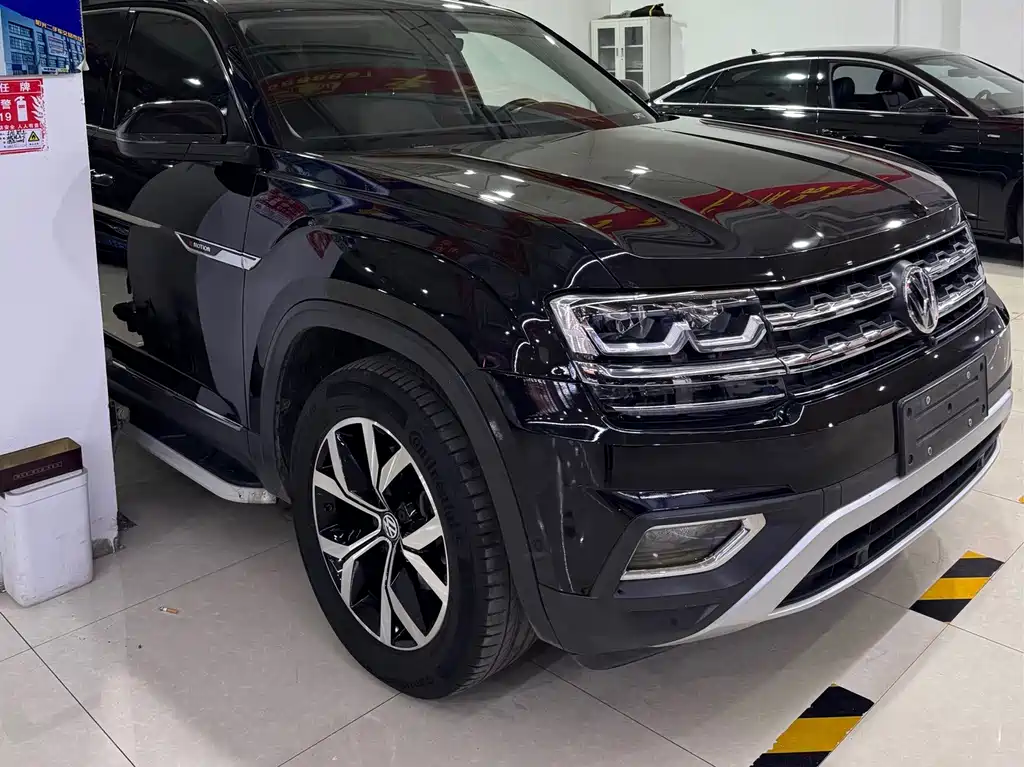 Volkswagen Teramont — миниатюра 2