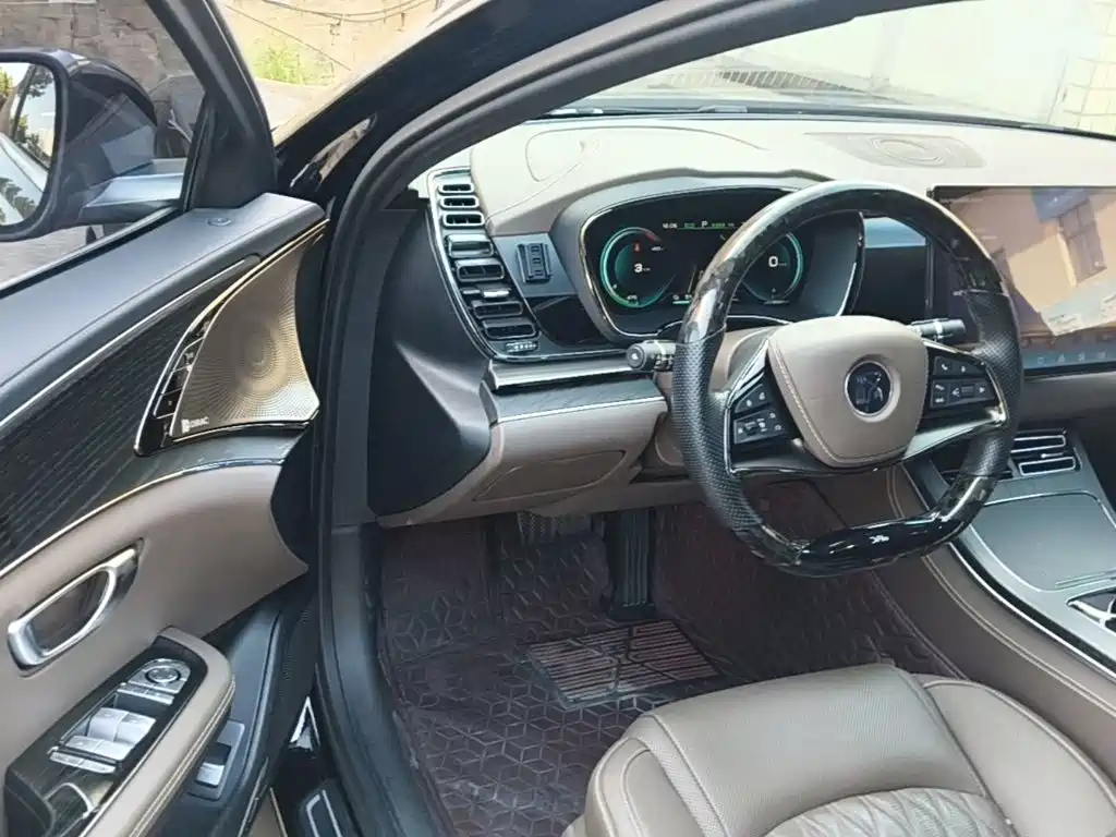 BYD Han — миниатюра 16