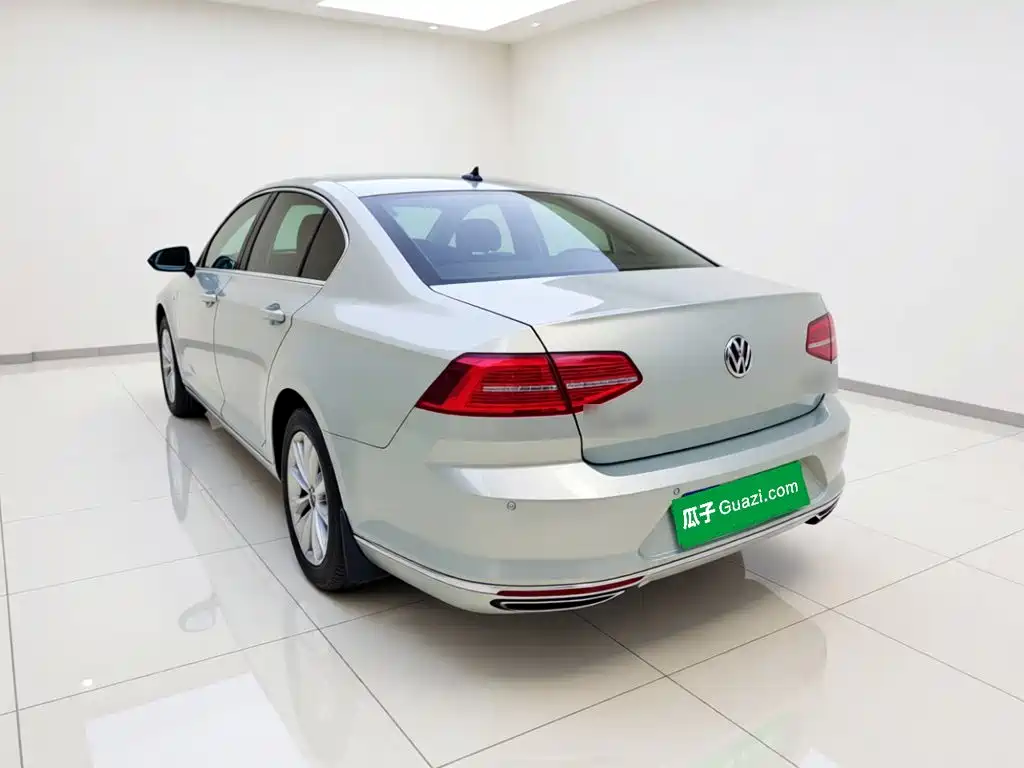 Volkswagen Magotan — миниатюра 4