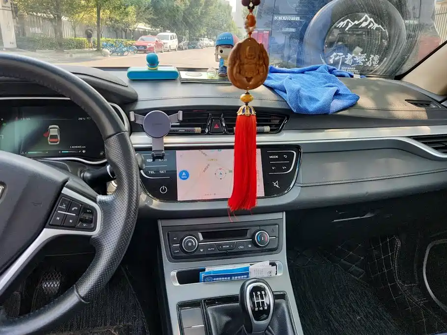 Geely Emgrand — миниатюра 13
