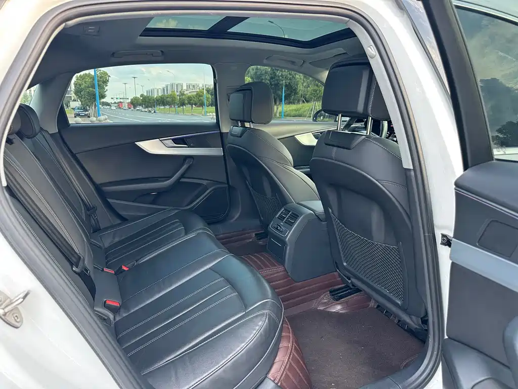 Audi A4L — миниатюра 20