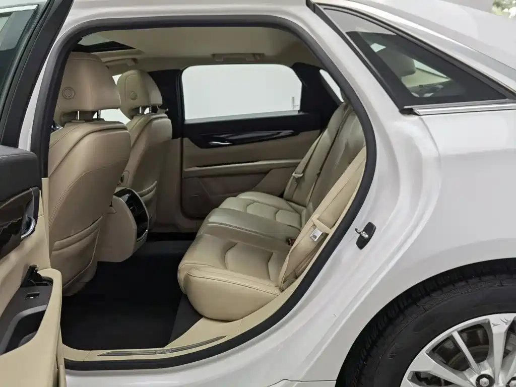 Cadillac CT6 — миниатюра 15