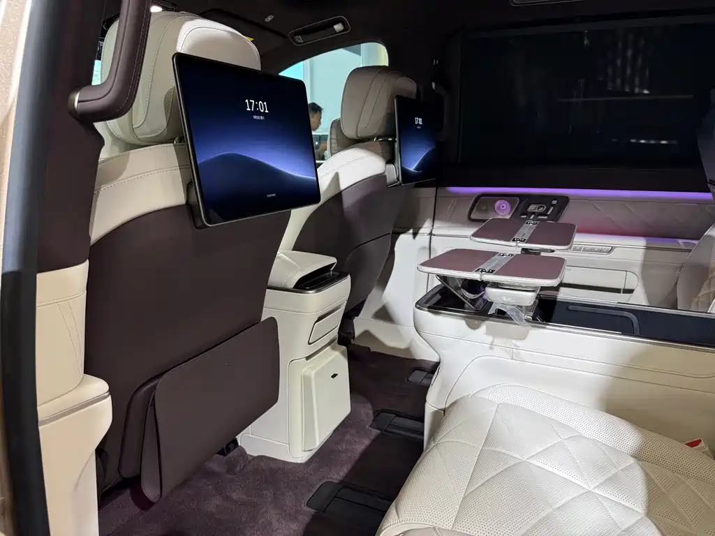 NIO ES9 — миниатюра 21