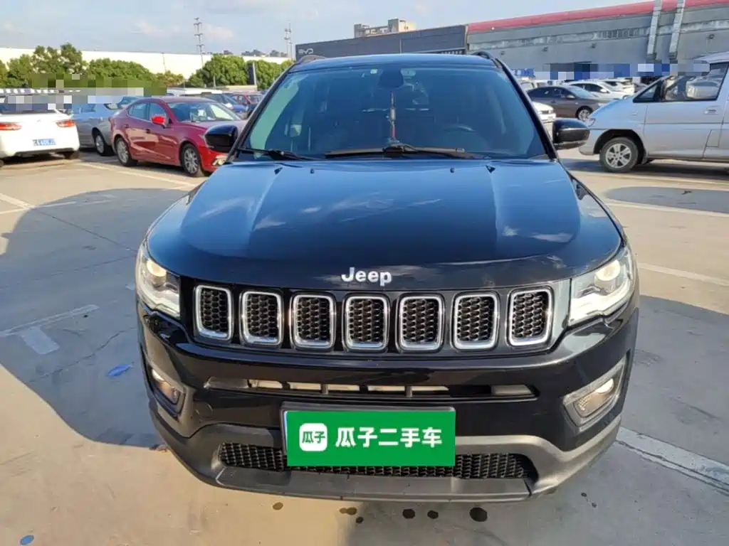 Jeep Compass — миниатюра 3