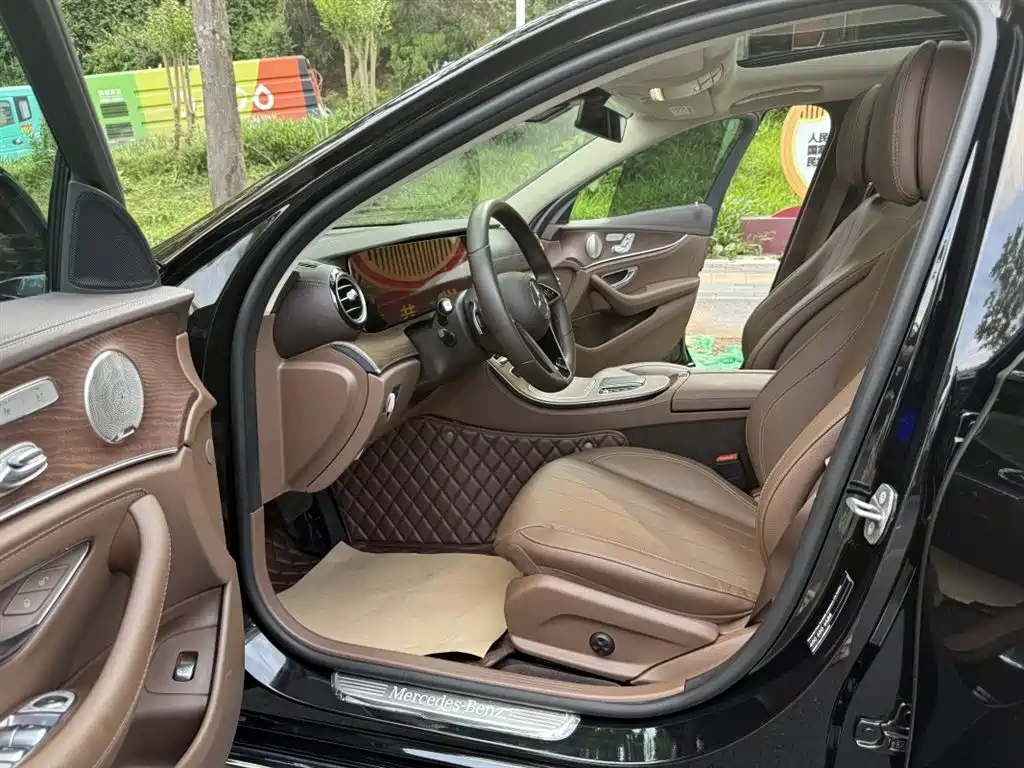Mercedes-Benz E-Class E 2022 E 300 L Luxury