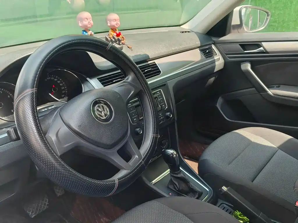 Volkswagen Bora — миниатюра 14