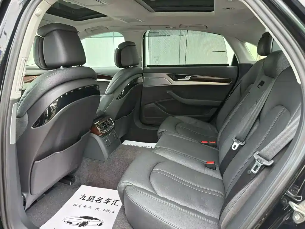 Audi A8 2012 A8L 45 TFSI quattro Comfort