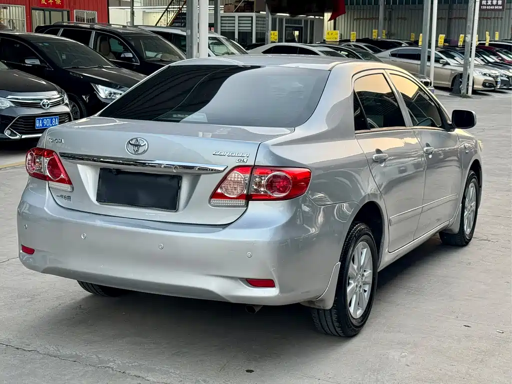 Toyota Corolla — миниатюра 6