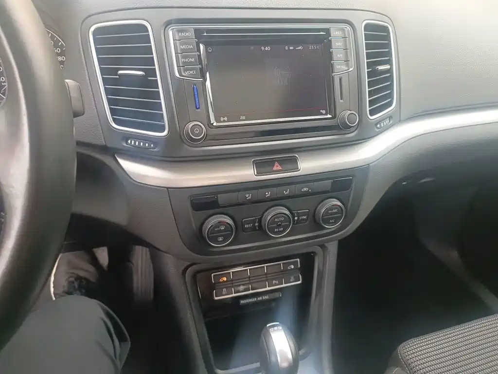 Volkswagen Sharan — миниатюра 14