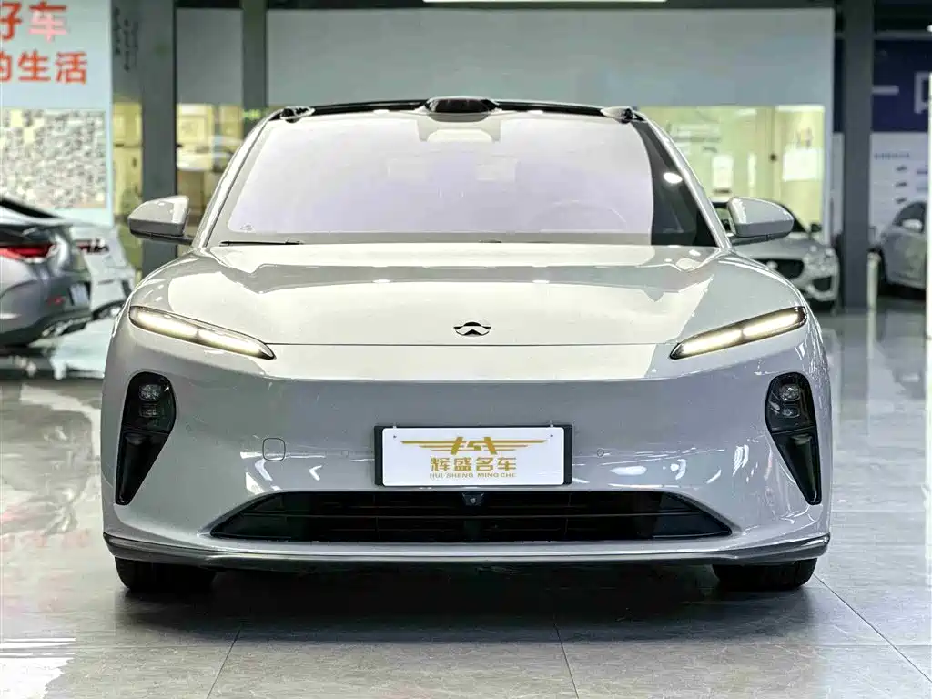 NIO NIO ET5