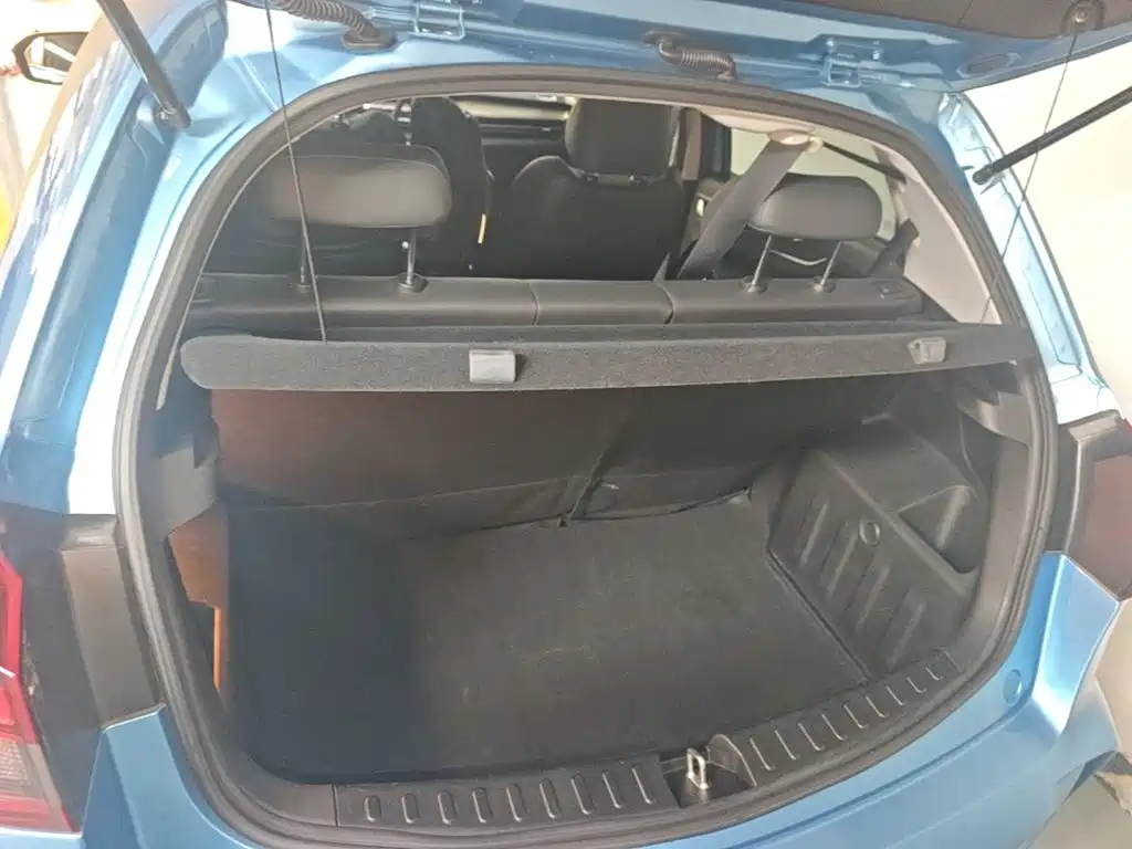Geely Vision X3 — миниатюра 19