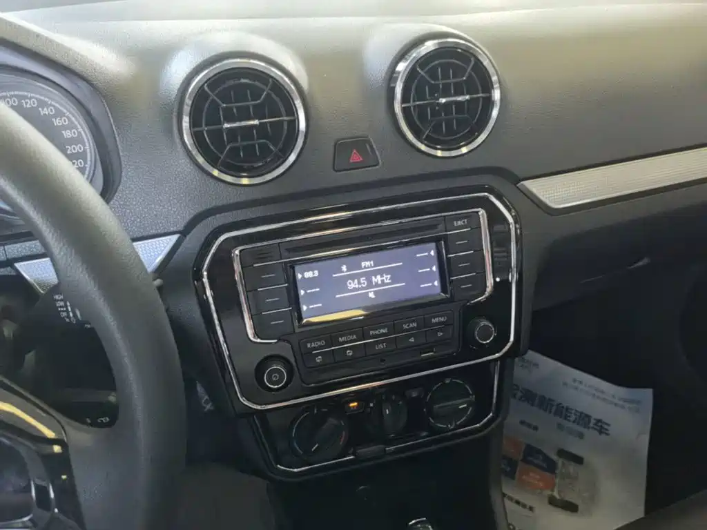 Volkswagen Jetta — миниатюра 13