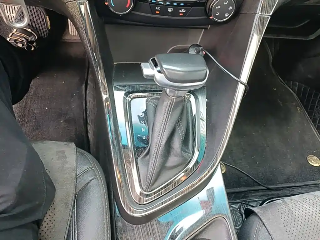 Buick Excelle — миниатюра 14