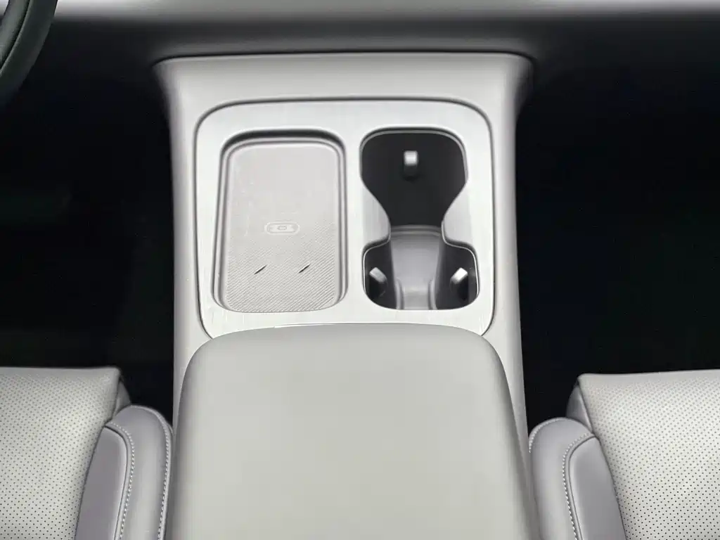 Leapmotor Leapmotor C16 — миниатюра 13