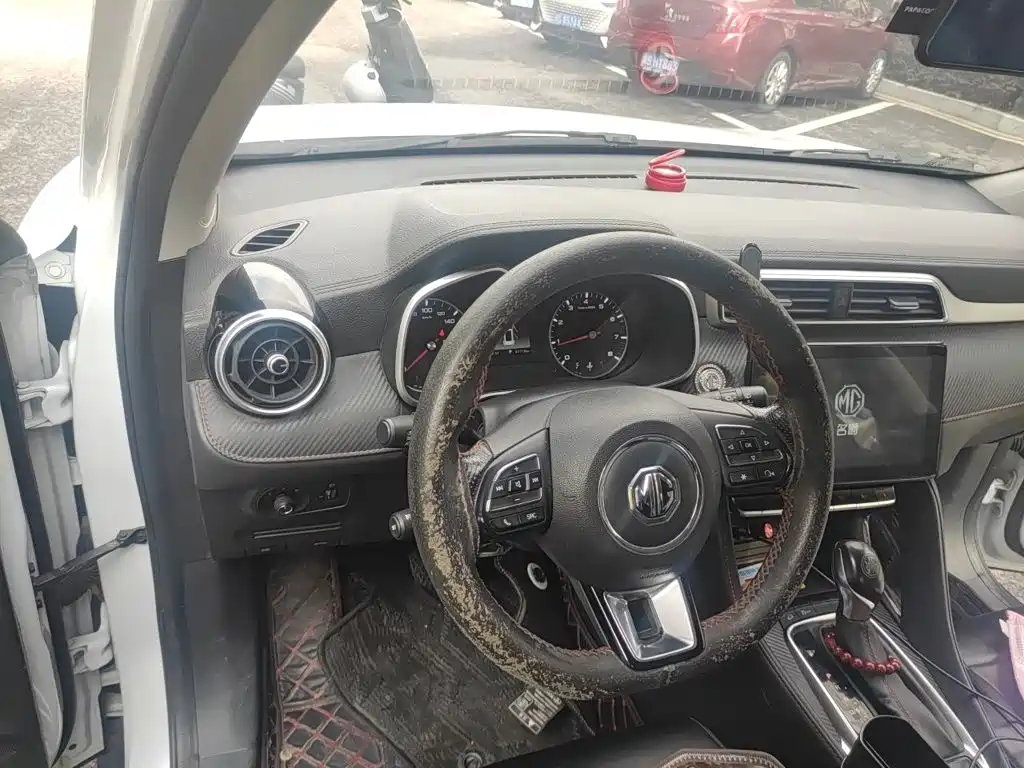 MG ZS — миниатюра 6