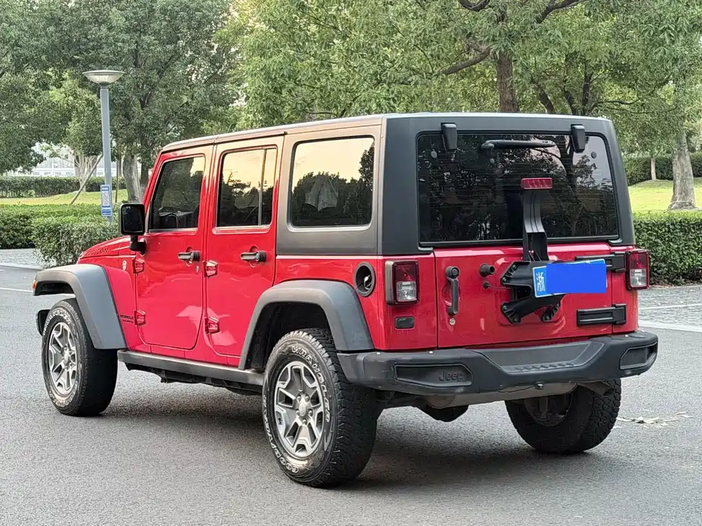 Jeep Wrangler — миниатюра 7