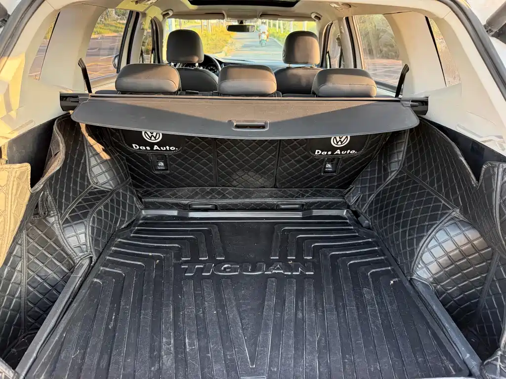 Volkswagen Tiguan L — миниатюра 30