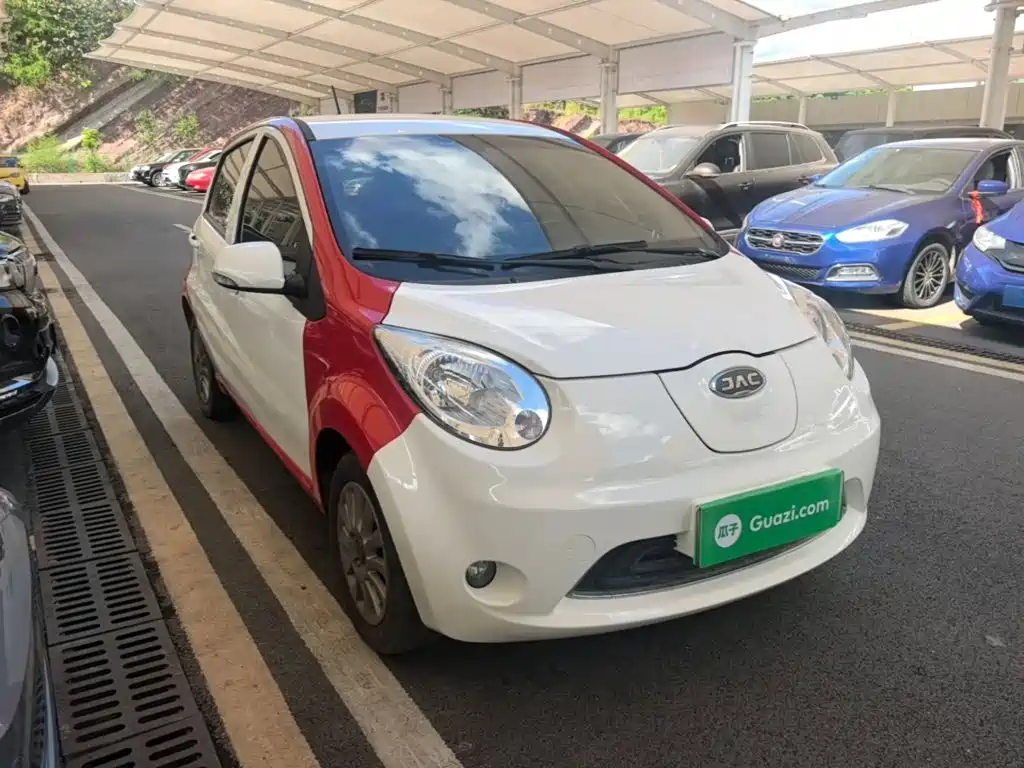 JAC JAC iEV6E — миниатюра 4