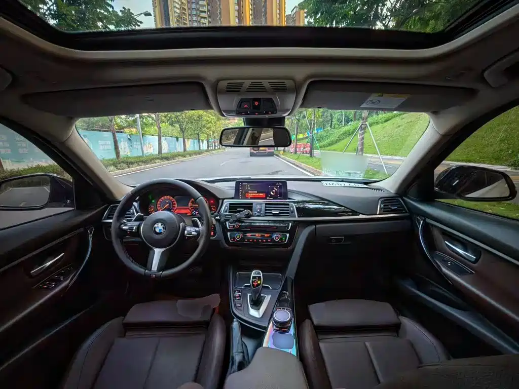 BMW 3 Series — миниатюра 10