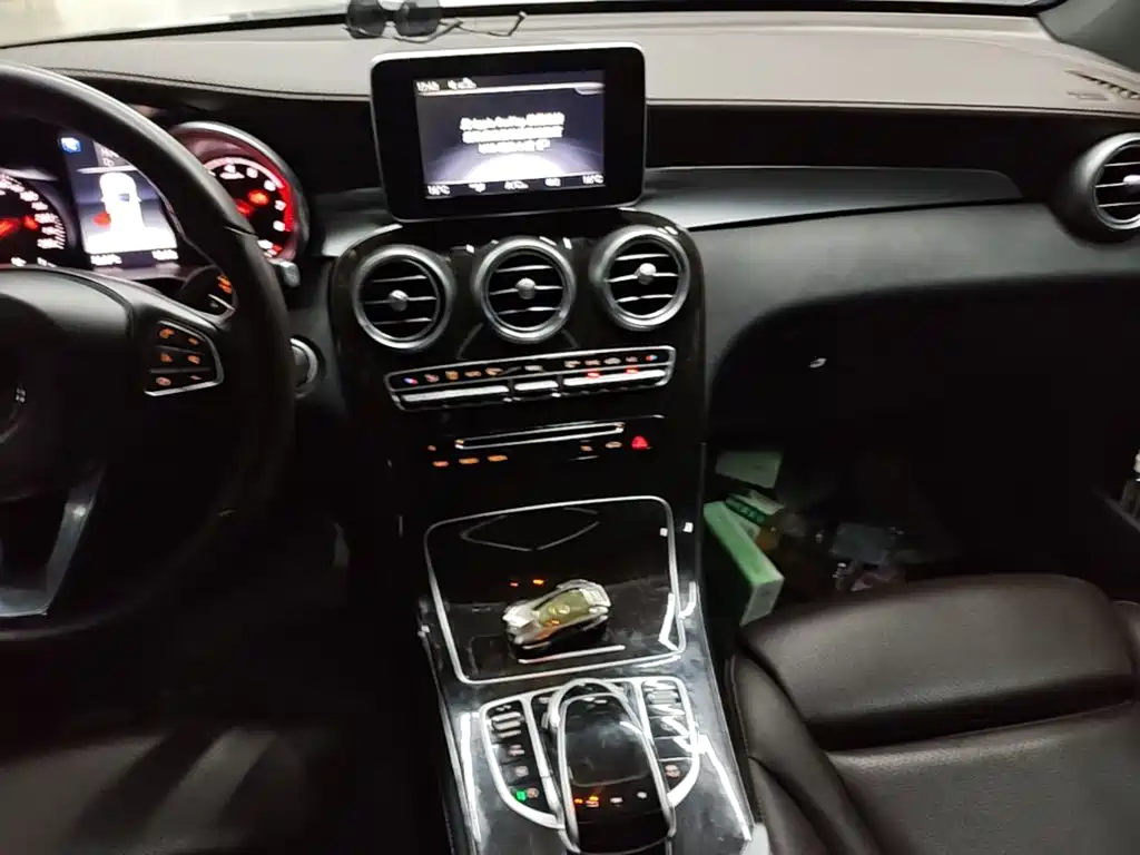 Mercedes-Benz GLC — миниатюра 13