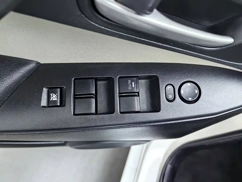 Mazda 3 Xingcheng — миниатюра 9