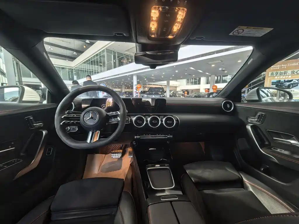 Mercedes-Benz CLA (Import) — миниатюра 14