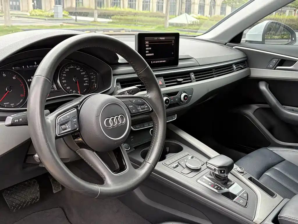 Audi A4L — миниатюра 11