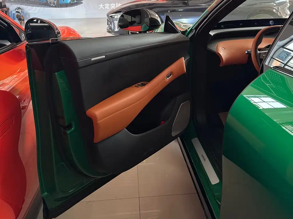 XIAOMI CAR XIAOMI YU7