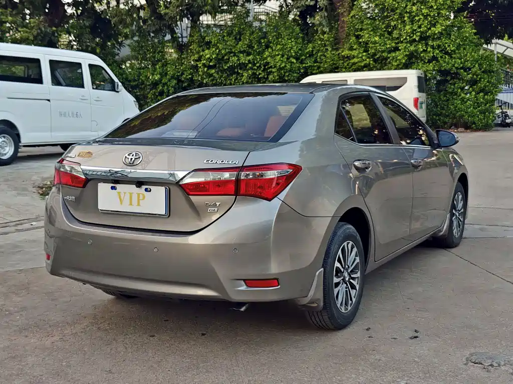 Toyota Corolla — миниатюра 4