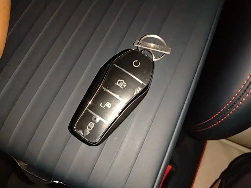 BYD Yuan Plus — миниатюра 9