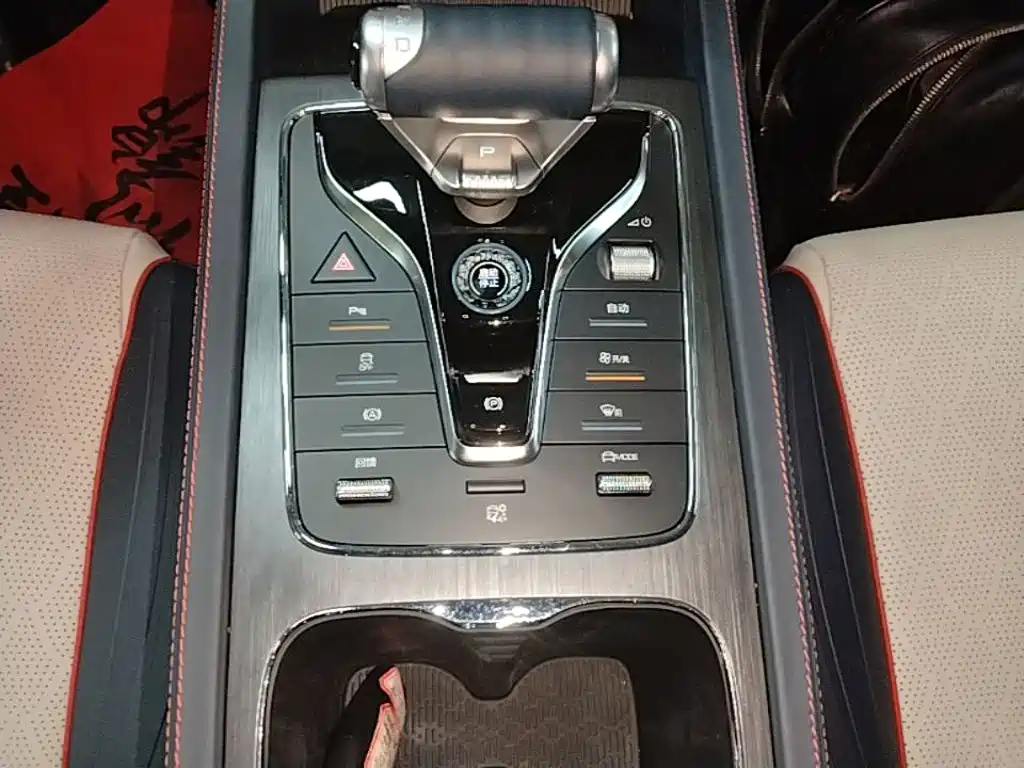 BYD Yuan Plus — миниатюра 14