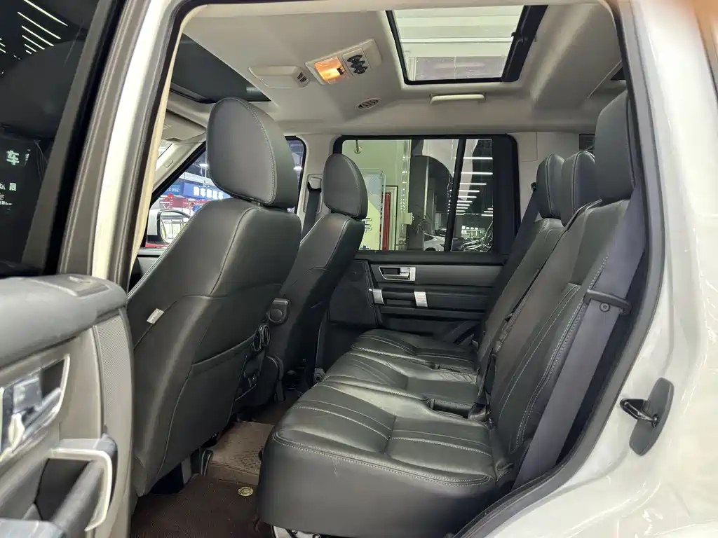 Land Rover Discovery 2016 3.0 SC HSE