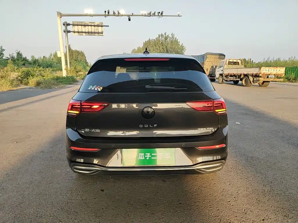 Volkswagen Golf — миниатюра 6