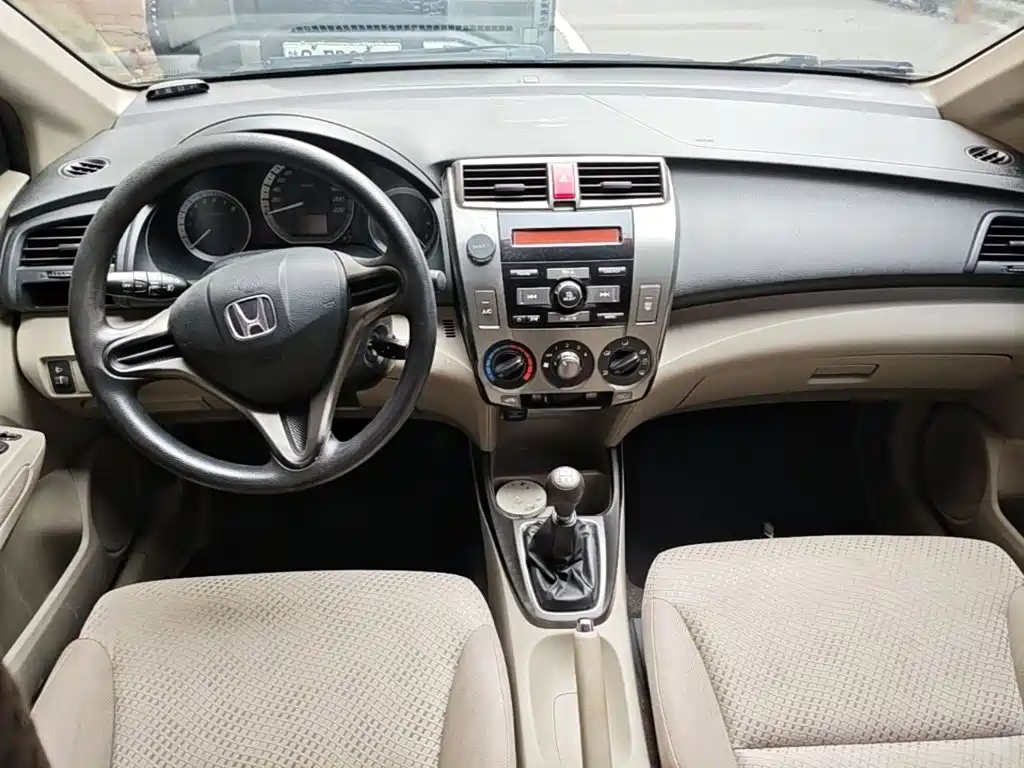 Honda City Classic — миниатюра 10