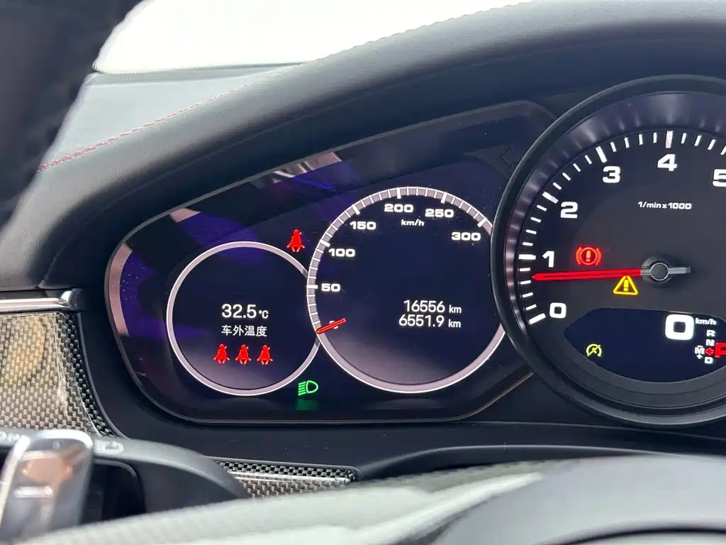 Porsche Panamera — миниатюра 22