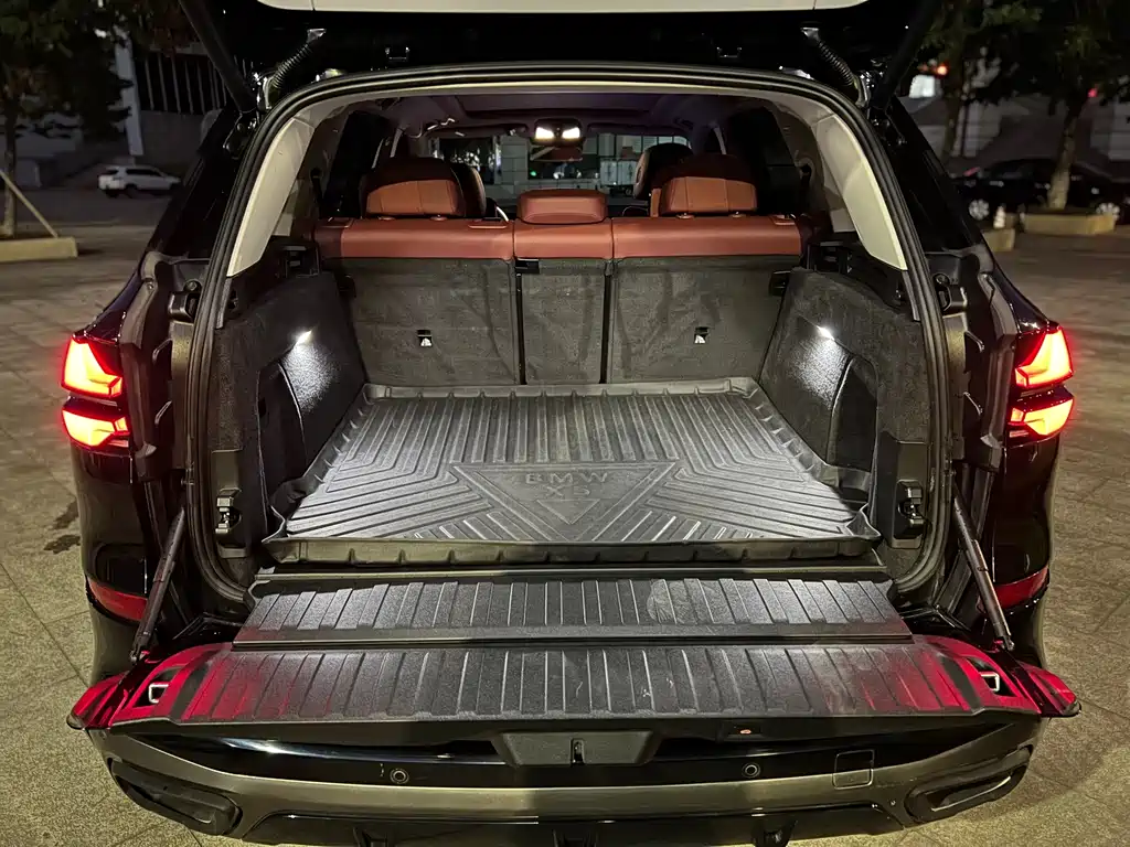 BMW X5 — миниатюра 11
