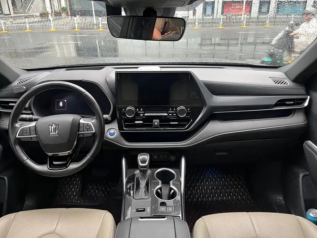 Toyota Crown Kluger 2022 2.5L HEV Luxury