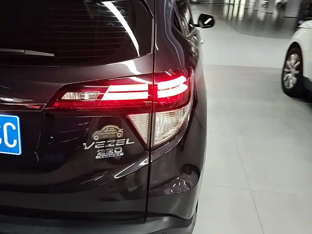 Honda Vezel — миниатюра 8