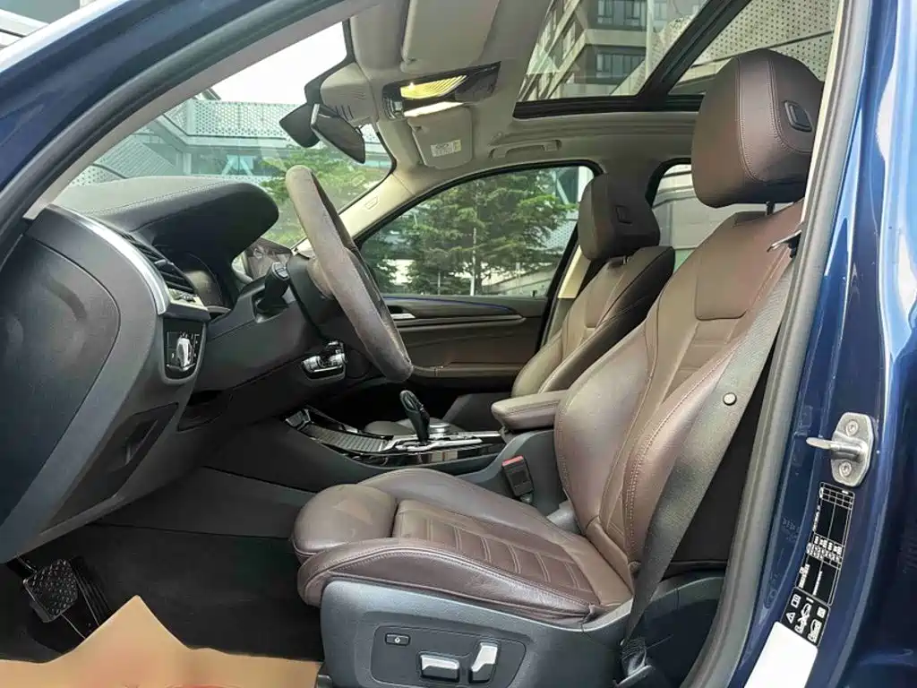BMW X3 — миниатюра 12