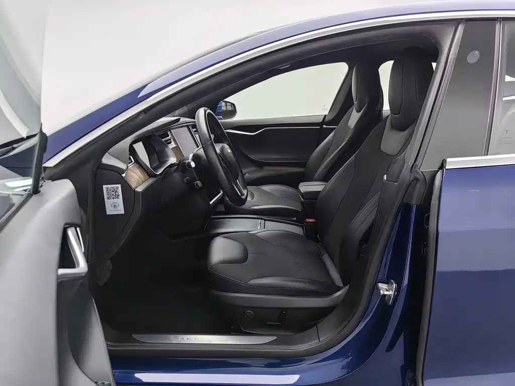 Tesla Model S — миниатюра 10