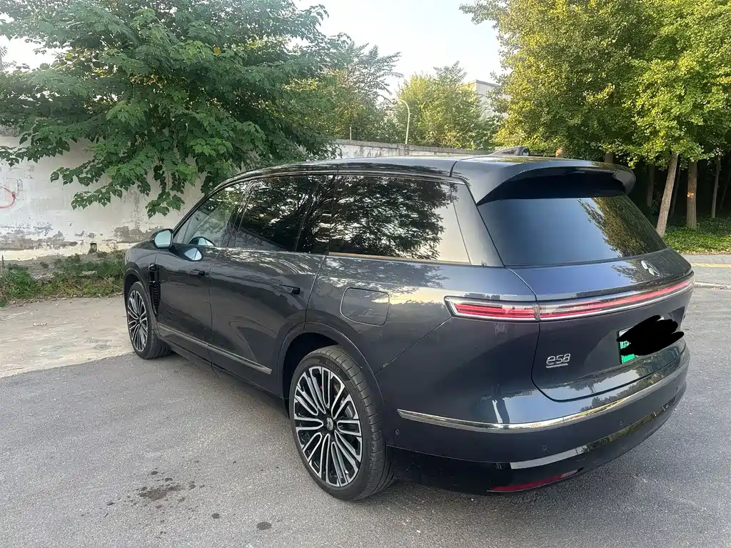 NIO ES8 — миниатюра 6