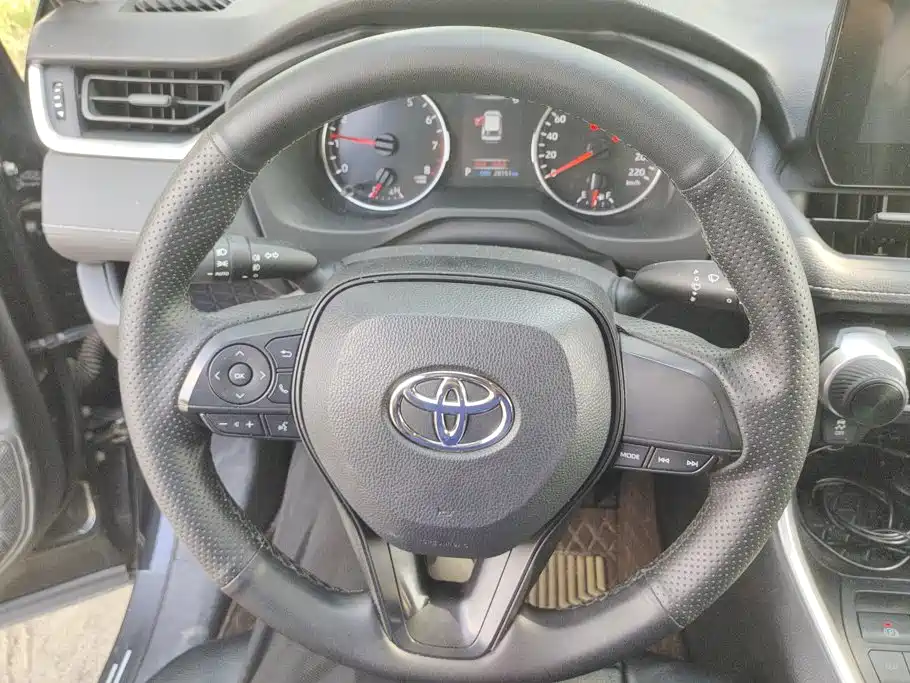 Toyota Wildlander — миниатюра 15