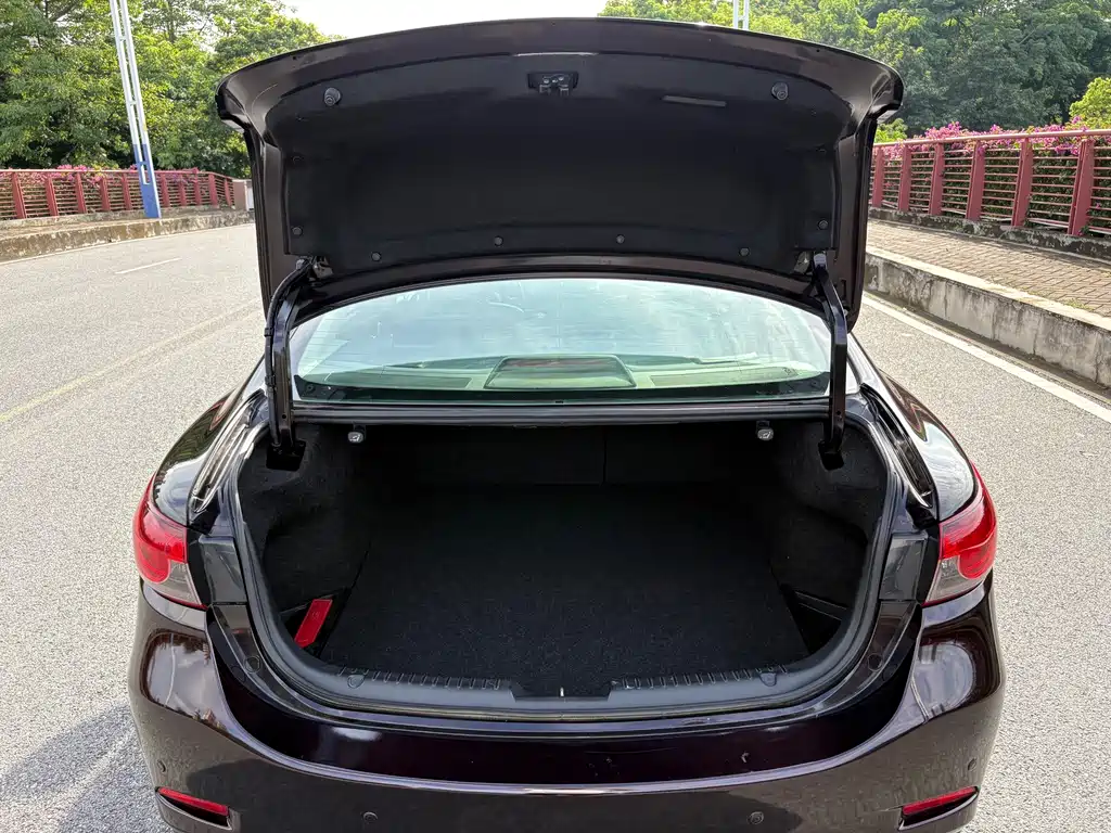 Mazda Atenza 2014 2.5L