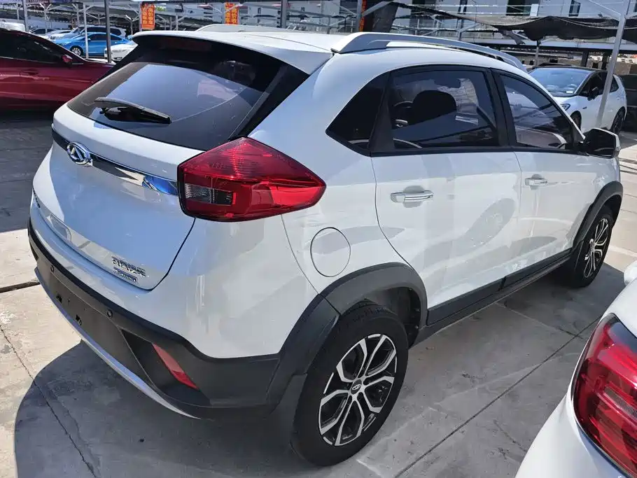 Chery New Energy Tiggo 3xe — миниатюра 3