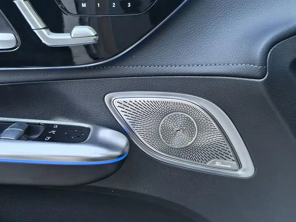 Mercedes-Benz EQE — миниатюра 14