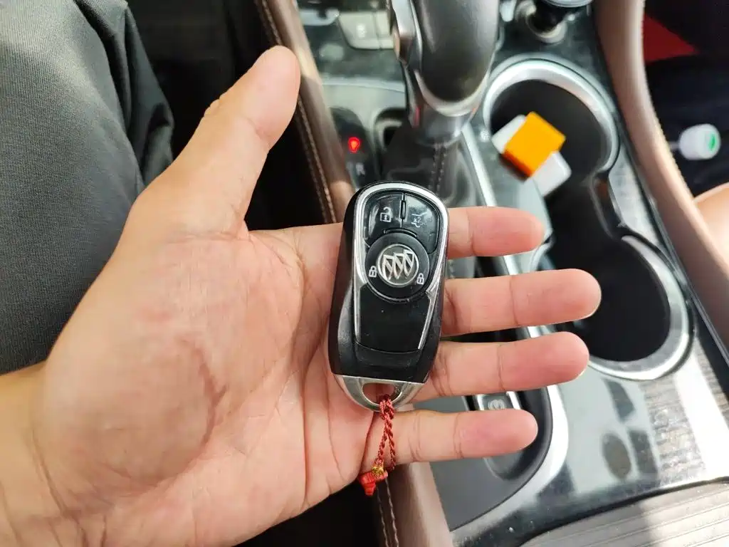 Buick Envision Plus — миниатюра 9
