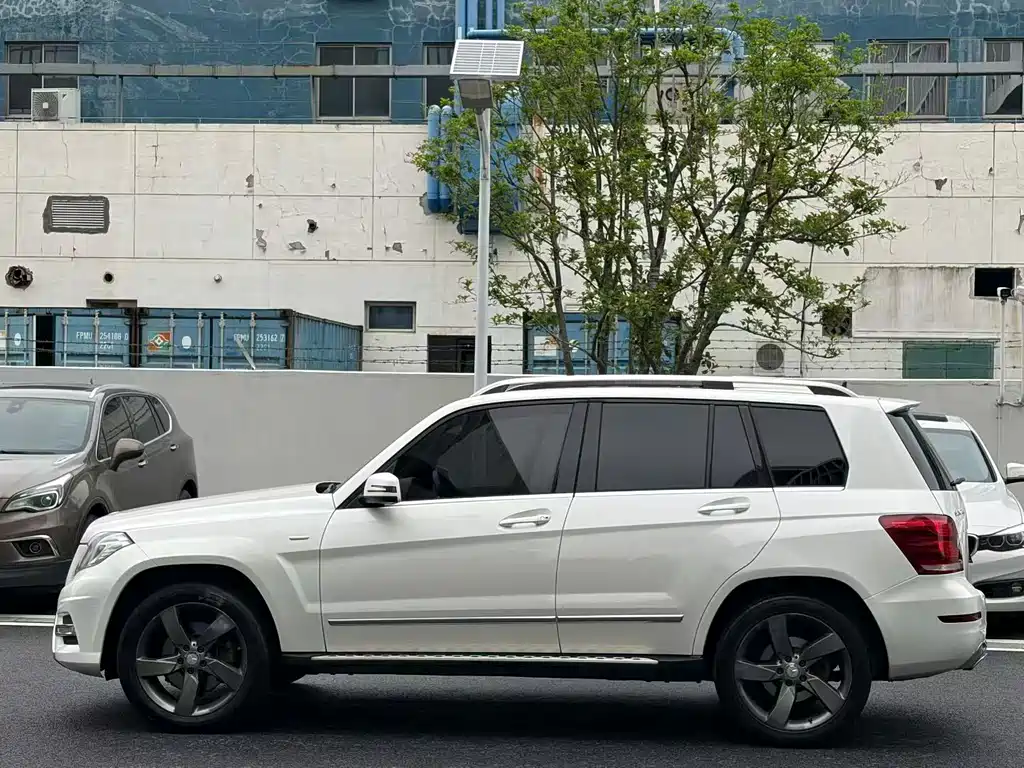 Mercedes-Benz GLK-Class — миниатюра 11
